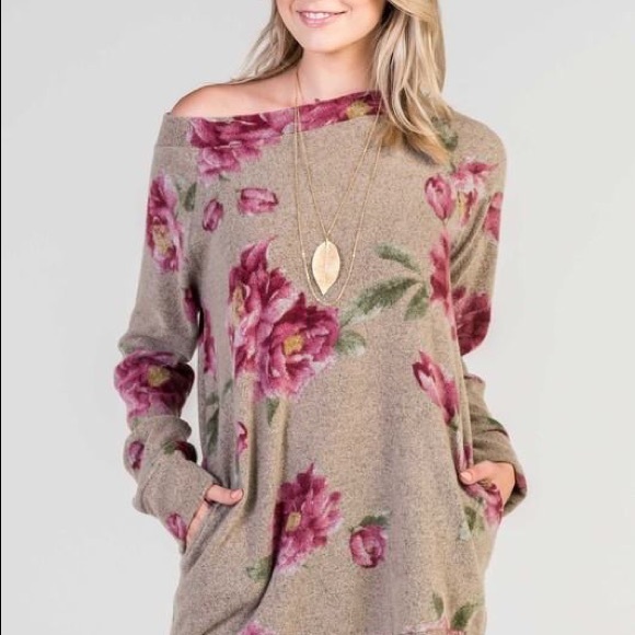Belllamie Tops - Floral top
